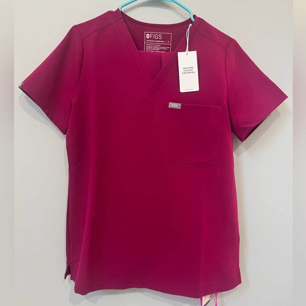 FIGS Pink Scrub Set Top S Joggers M